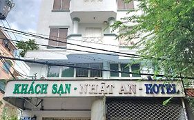 Nhật An Hotel